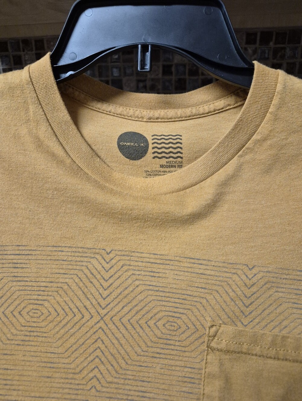 O'Neill Men's Mustard Short Sleeve Tee with Geometric Print